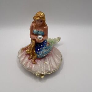 BEJEWELED BOX  MERMAID ON CLAMSHELL WITH PEARL IN BOX